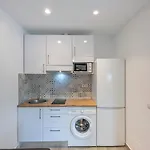 Cozy Studio With Ac & Barbecue, Close To The Sea