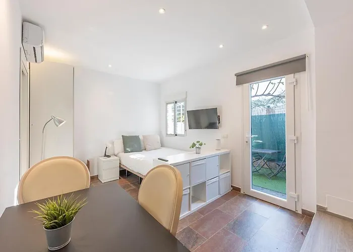 Cozy Studio With Ac & Barbecue, Close To The Sea