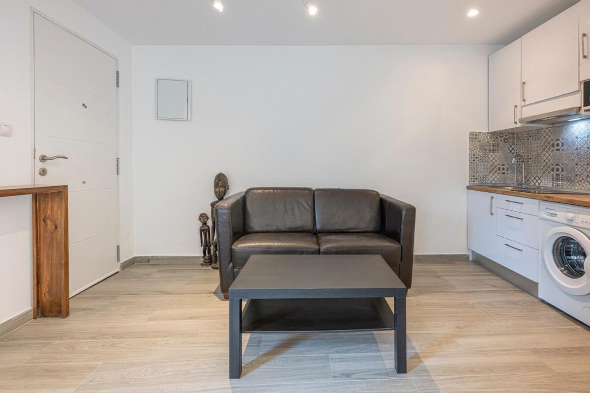 Apartment Cozy With Ac & Barbecue, Close To The Sea Marbella