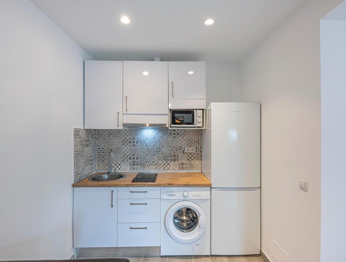 Cozy With Ac & Barbecue, Close To The Sea Apartment
