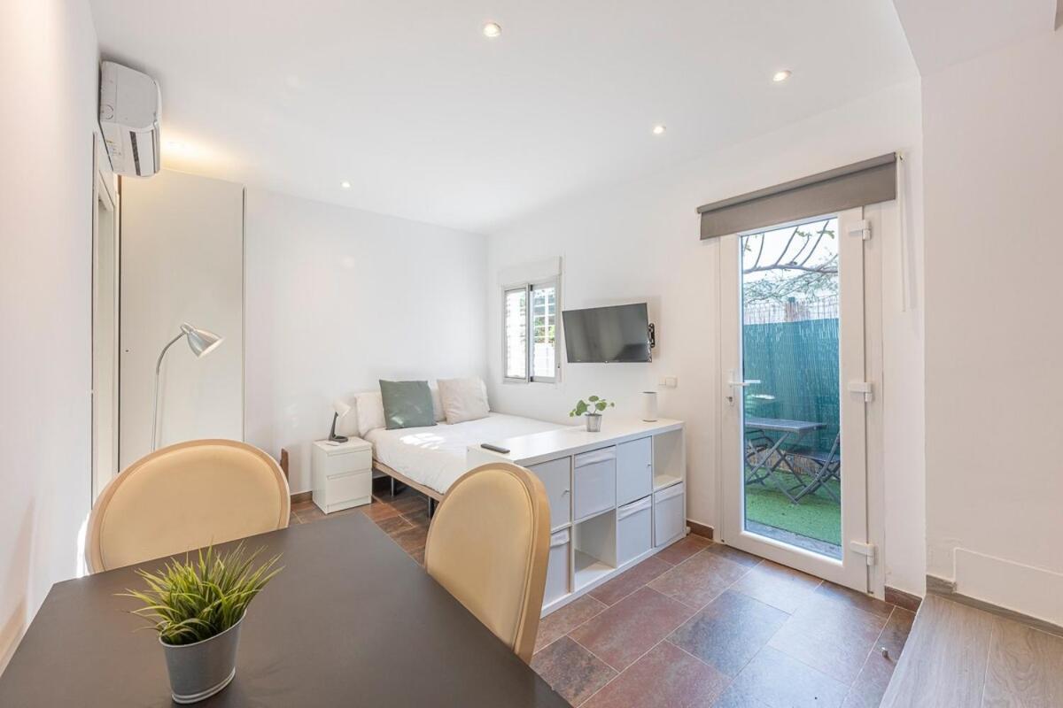 Apartment Cozy With Ac & Barbecue, Close To The Sea